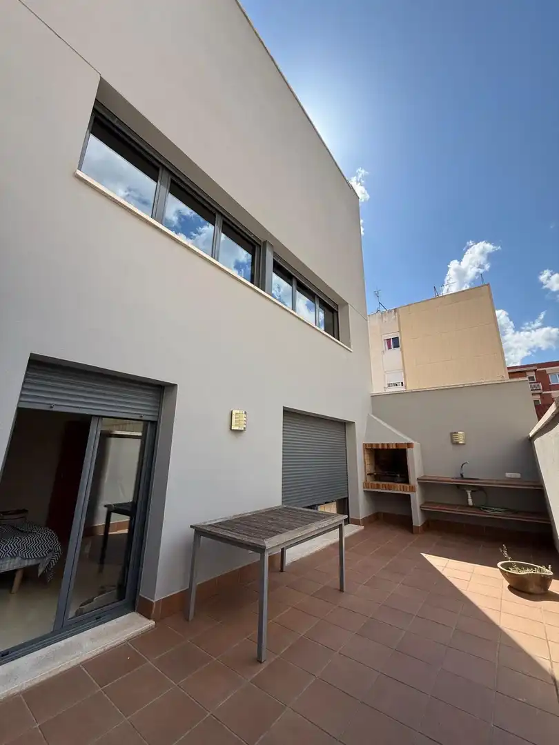 Vista exterior de Casa o chalet en venta en Vinyols i els Arcs con Terraza
