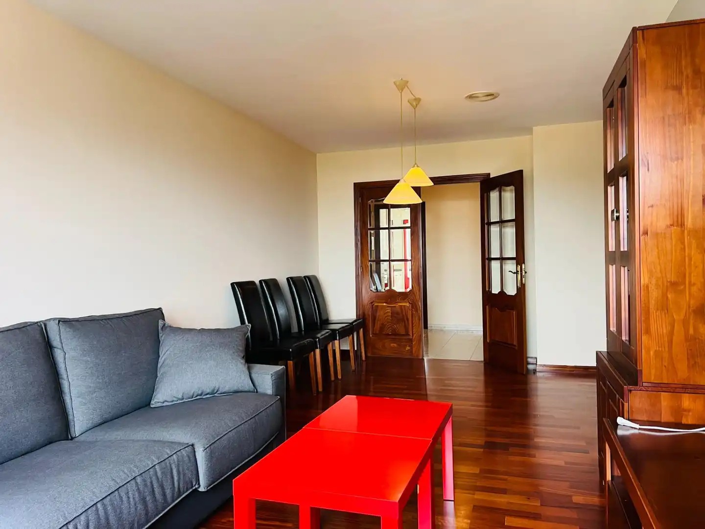 Appartamento con ascensore in affitto a Calle Castellana