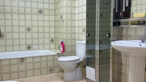 Foto 5 de Piso de alquiler en Rúa a Granxa, San Francisco, Ourense