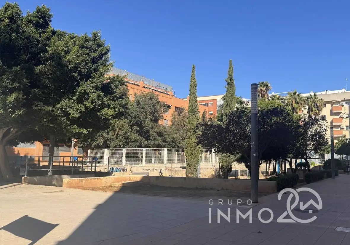 Pis amb jardí en venda a Plaza Xúquer, imagen 24