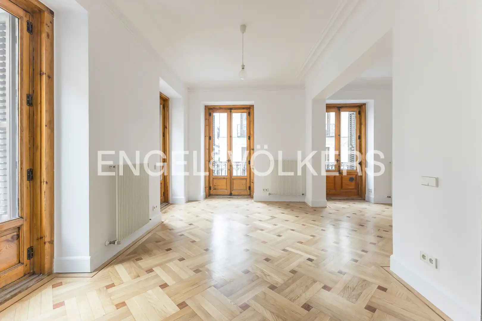 Sala de estar de Piso de alquiler en Madrid con Calefacción, Parquet y Balcón