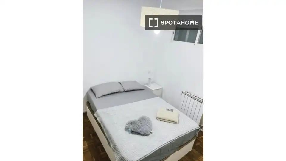 Habitación de Piso para compartir en Madrid con Aire acondicionado, Calefacción y Terraza