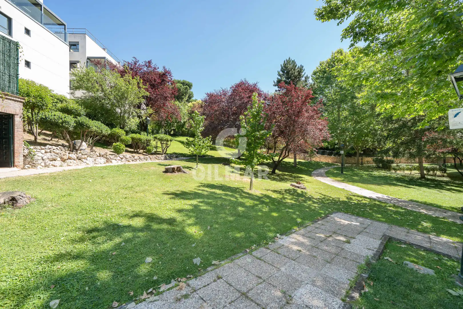 Jardí de Pis en venda en Madrid amb Calefacció i Jardí privat