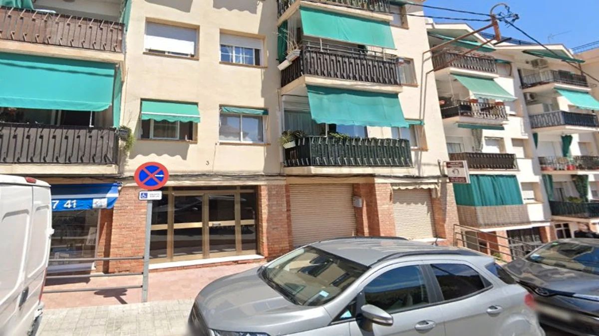 Vista exterior de Pis en venda en Alella