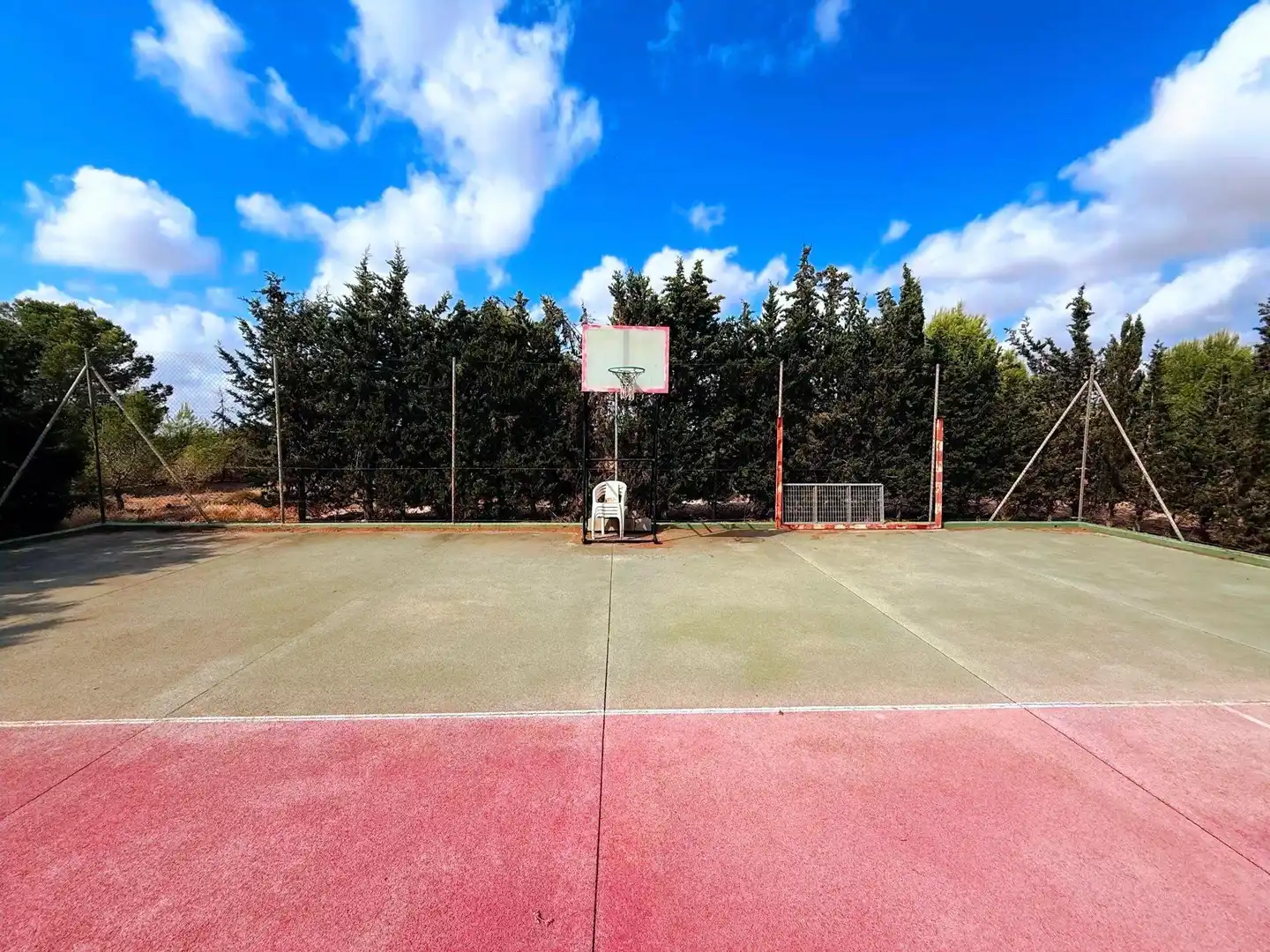 Vista exterior de Finca rústica en venda en Murcia amb Piscina