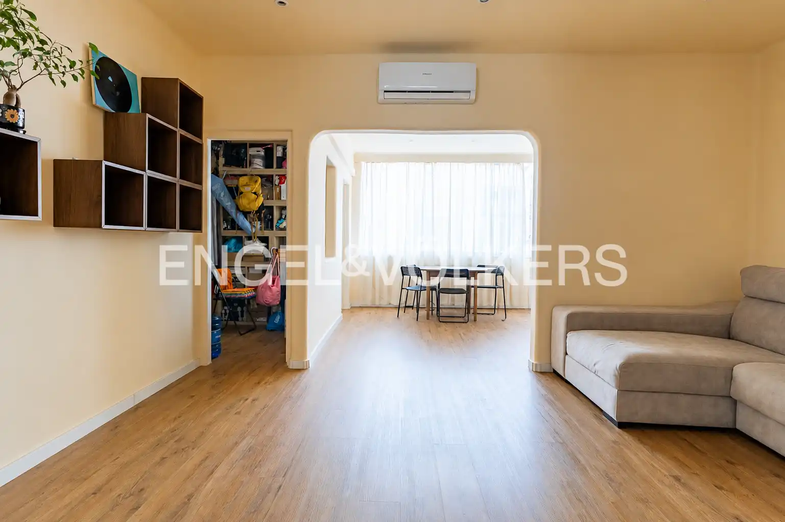 Piso en venta en Badalona con Aire acondicionado, Calefacción y Parquet