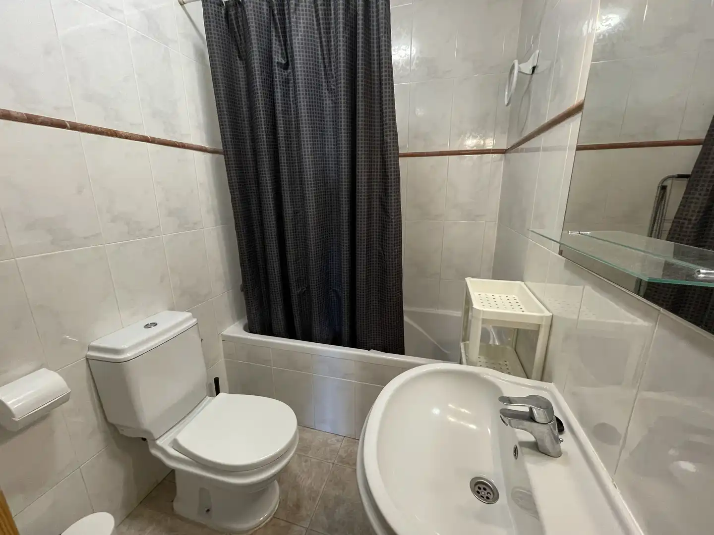 Bany de Apartament en venda en Alcalà de Xivert amb Jardí privat, Terrassa i Piscina