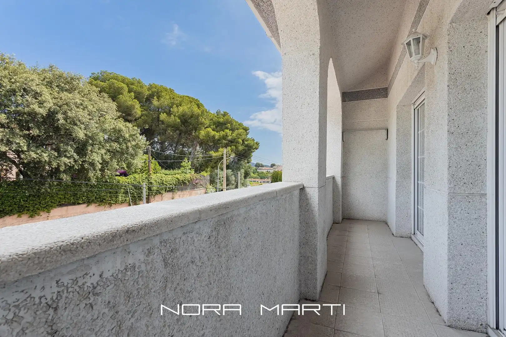 Außenansicht von Einfamilien-Reihenhaus zum Verkauf in Sant Andreu de Llavaneres mit Heizung, Privatgarten und Terrasse
