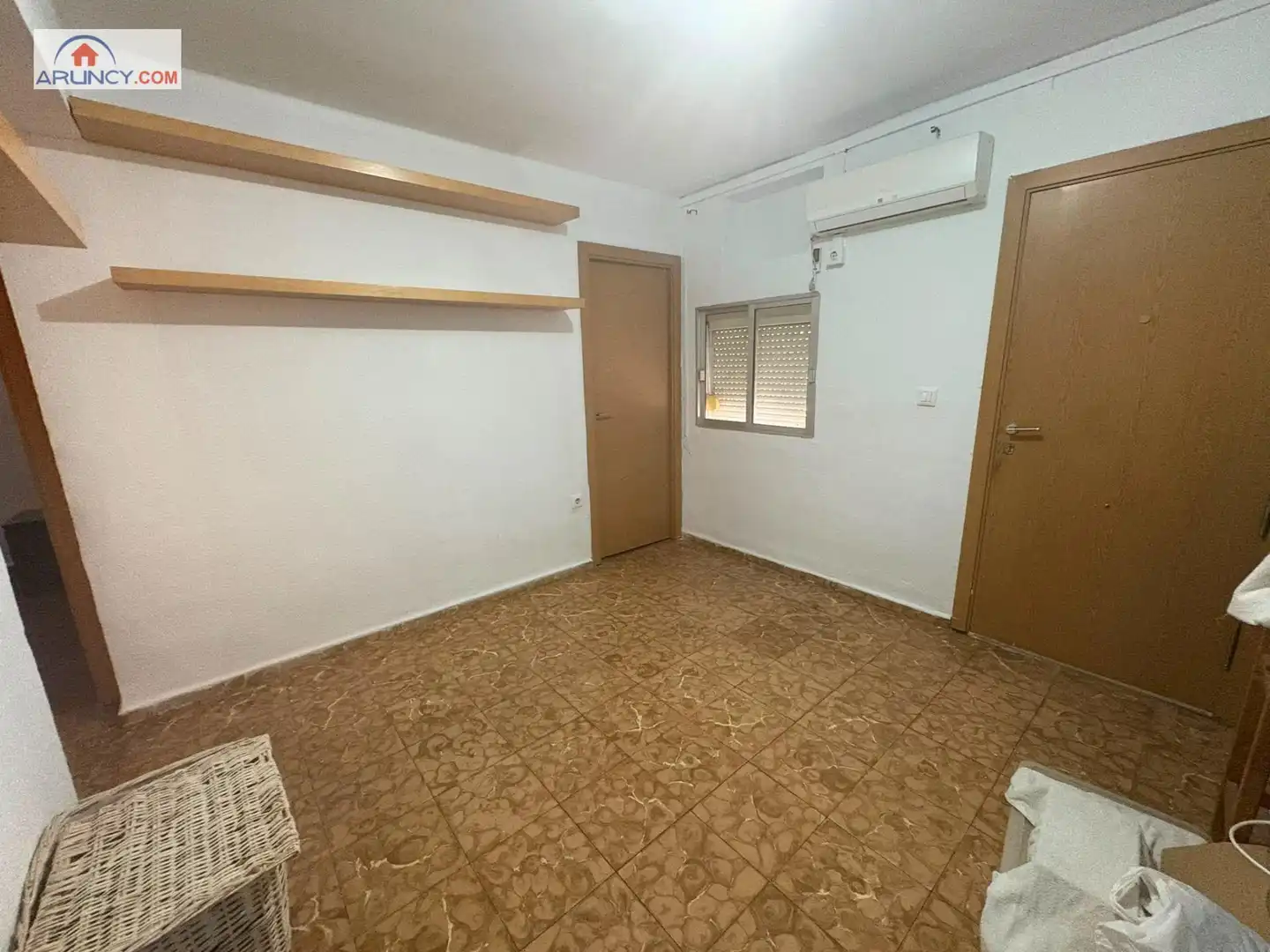 Wohnung zur Miete in Sevilla mit Klimaanlage und Heizung