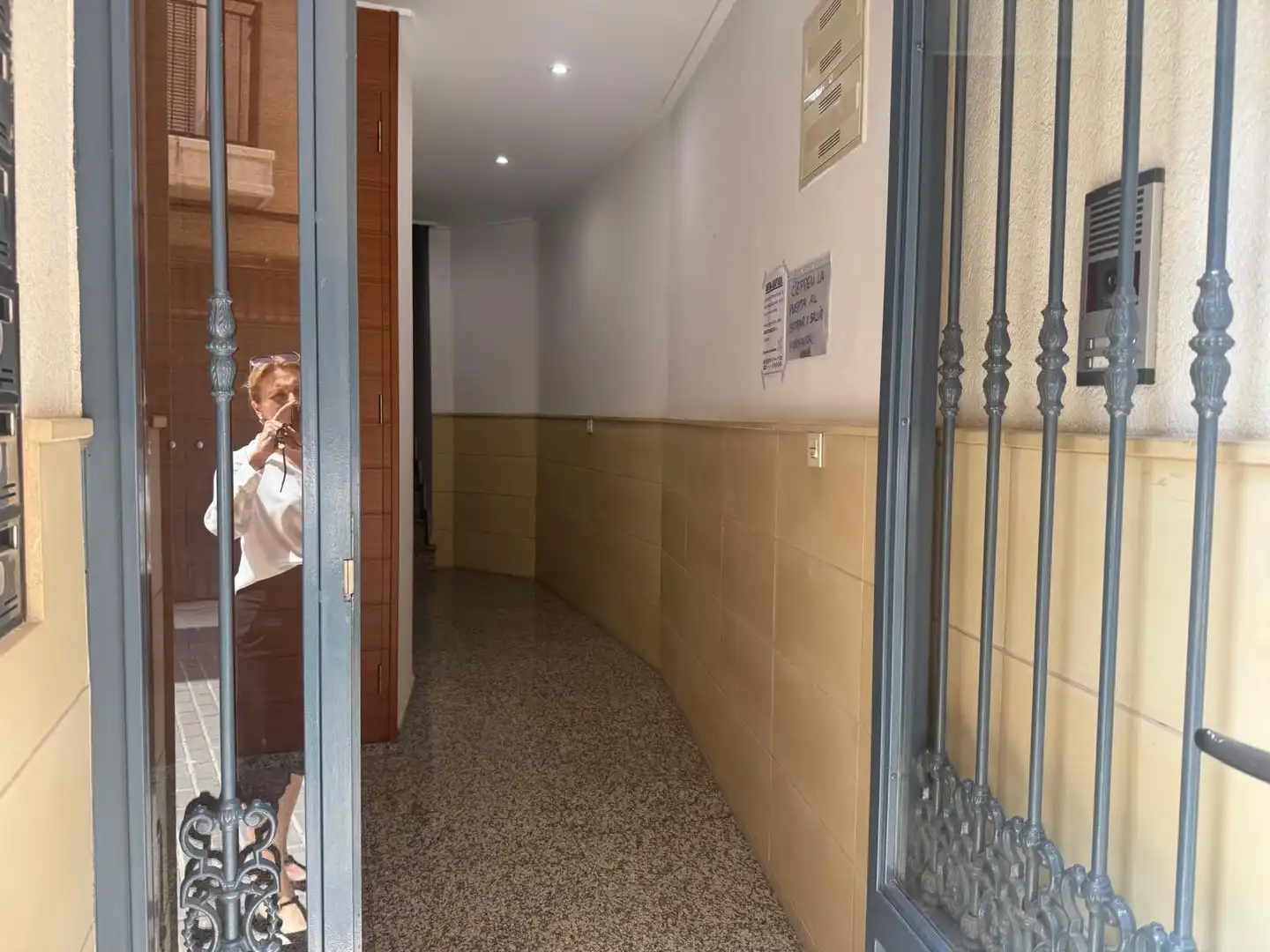 Wohnung zum Verkauf in Aspe mit Klimaanlage, Heizung und Abstellraum
