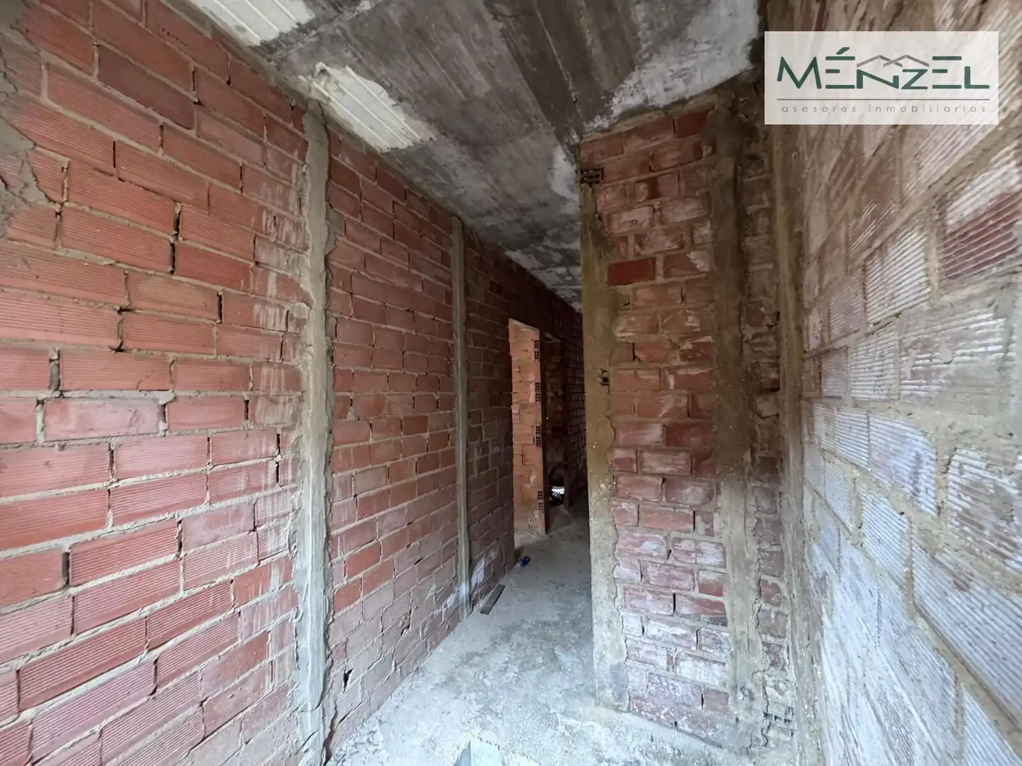 Buildings for sale in Pilas