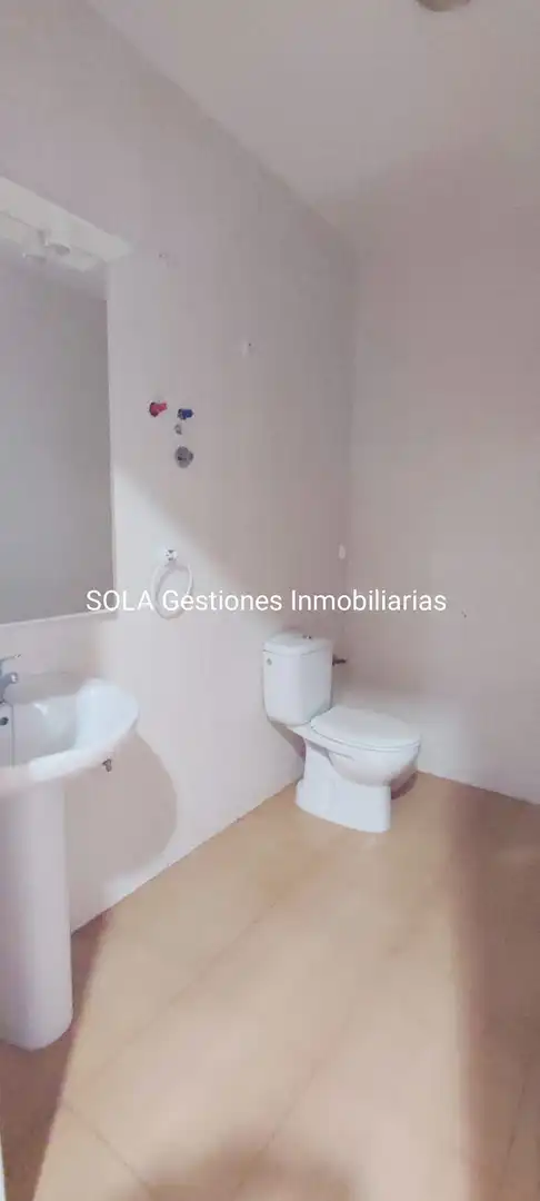 Local commercial à louer à Torreperogil, imagen 7
