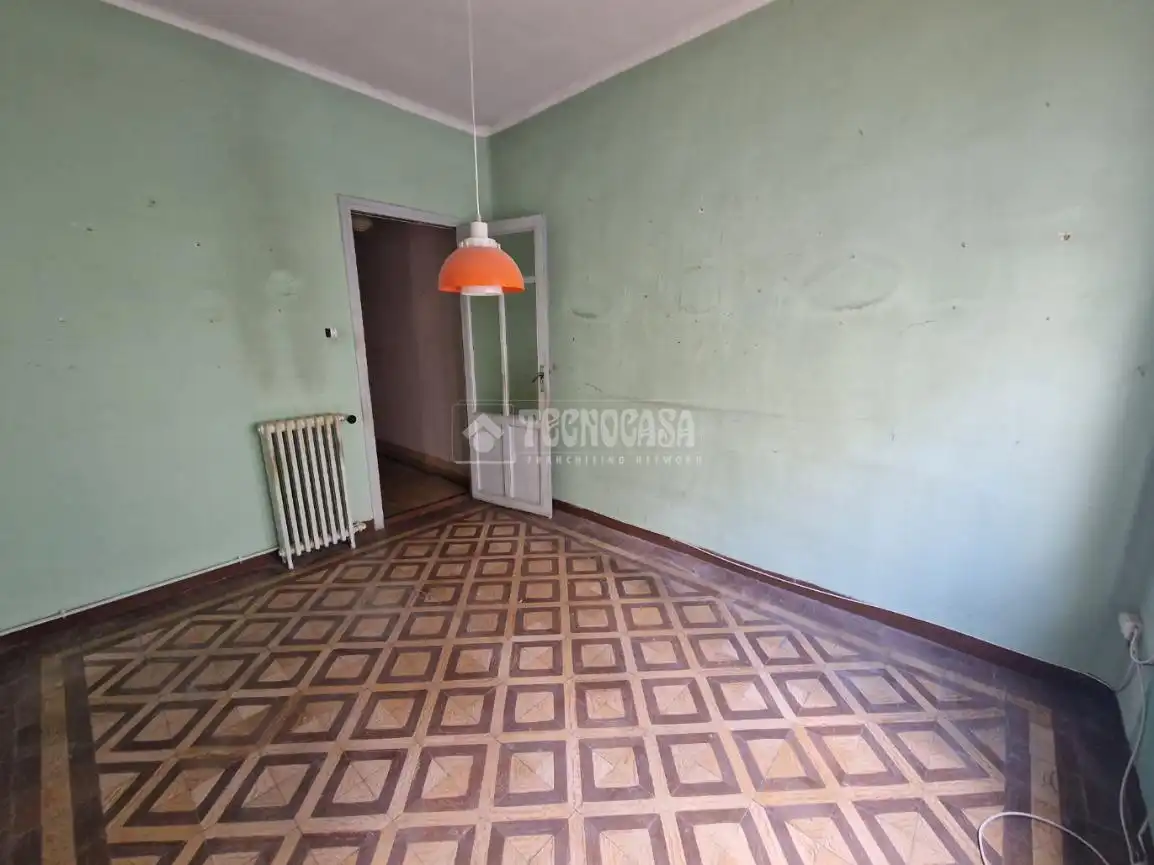 Piso en venta en Palencia con Calefacción, Trastero y Balcón