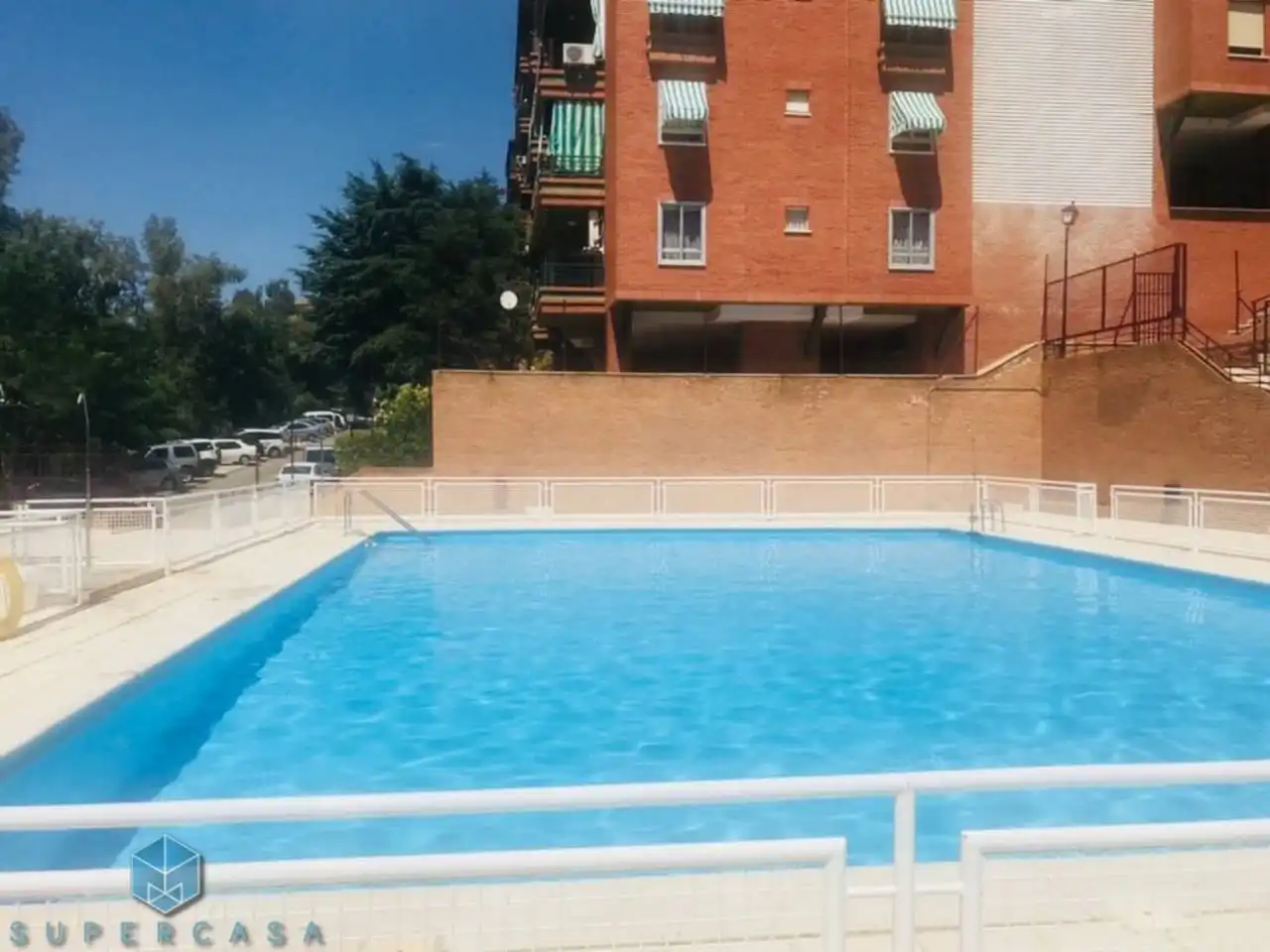 Piscina de Pis en venda en Toledo amb Aire condicionat, Calefacció i Traster
