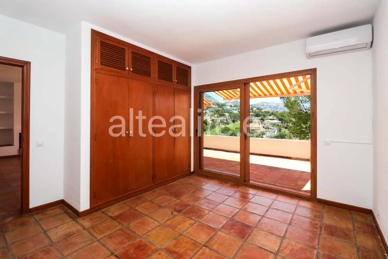 Vista exterior de Apartamento en venta en Altea con Aire acondicionado, Terraza y Piscina comunitaria
