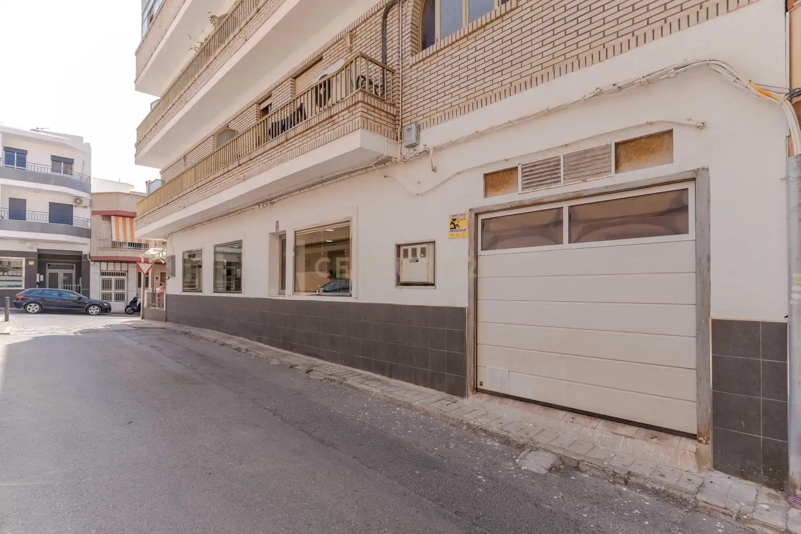 Vista exterior de Edifici en venda en Motril