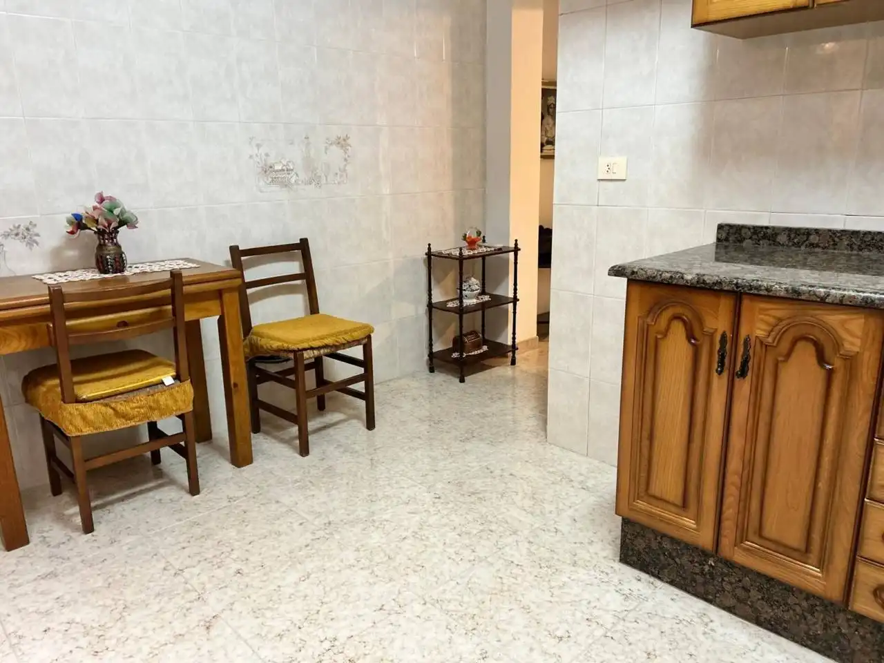 Cuina de Casa o xalet en venda en Vila-real amb Aire condicionat, Terrassa i Moblat