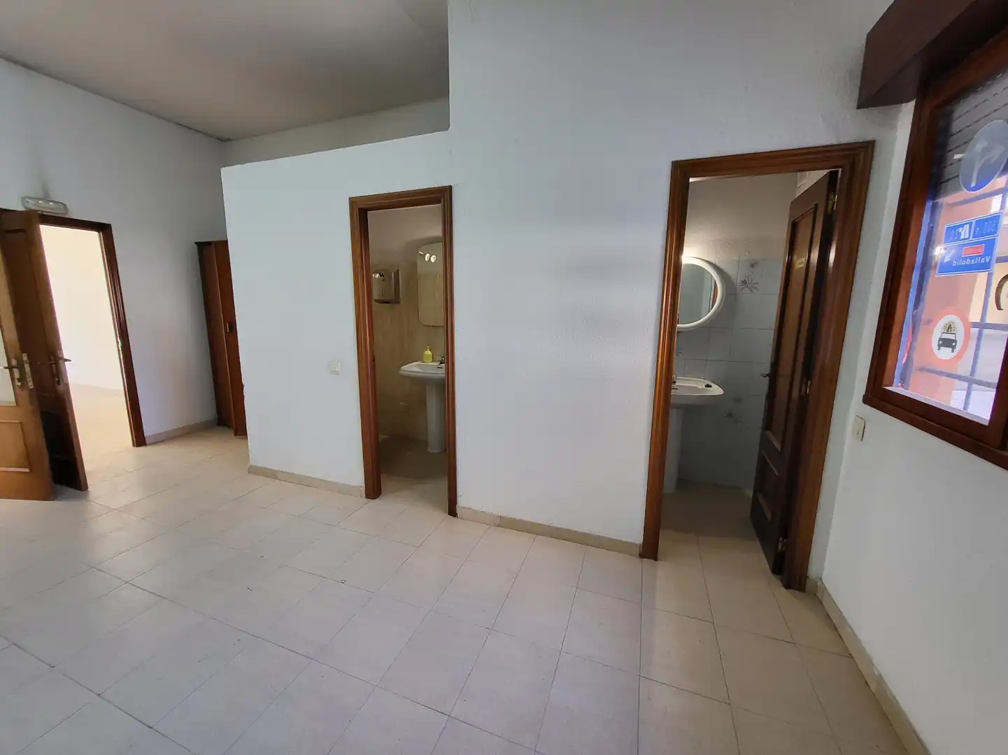 Business premises to rent in El Carbayedo - El Quirinal, imagen 10