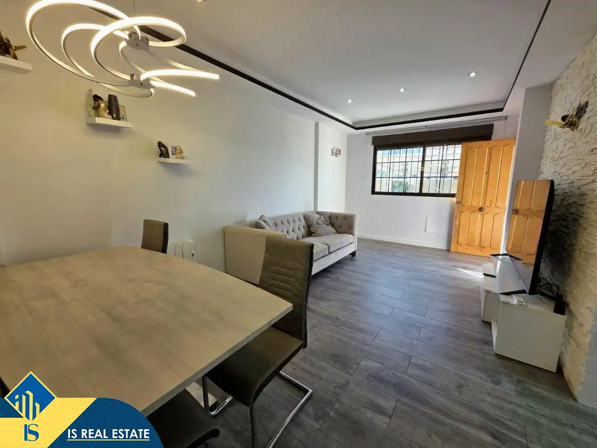 Villa mit Pool zum Verkauf in Nueva Torrevieja - Aguas Nuevas, imagen 7