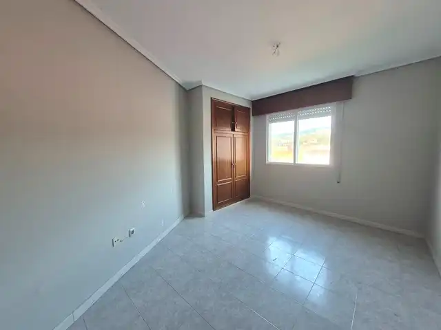 Habitación de Dúplex en venta en Valdoviño