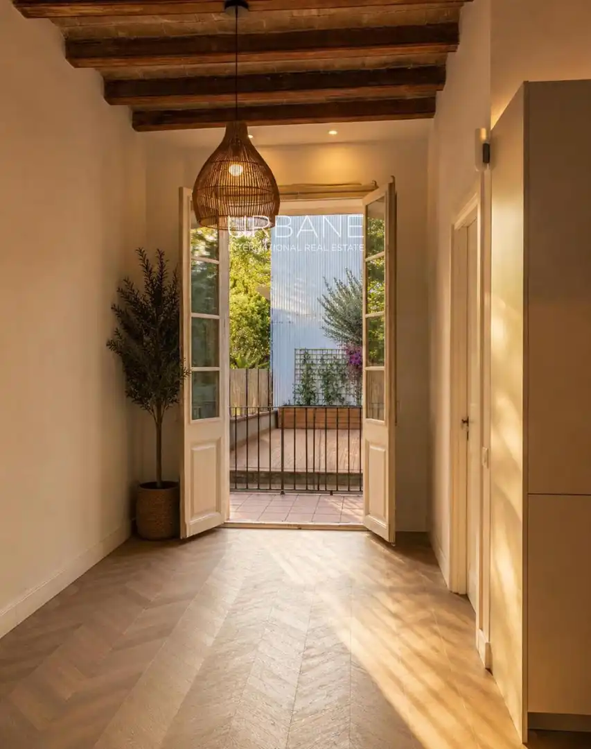 Wohnung mit Balkon zum Verkauf in Carrer Joan Blanques