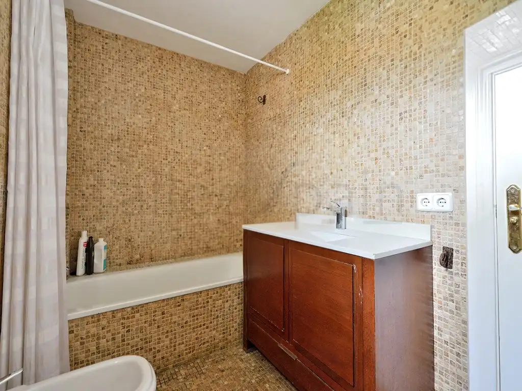 Baño de Apartamento en venta en Fuengirola