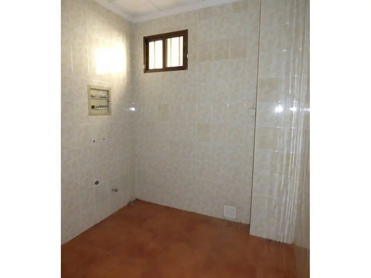 Local comercial en venta en El Pilar, imagen 2