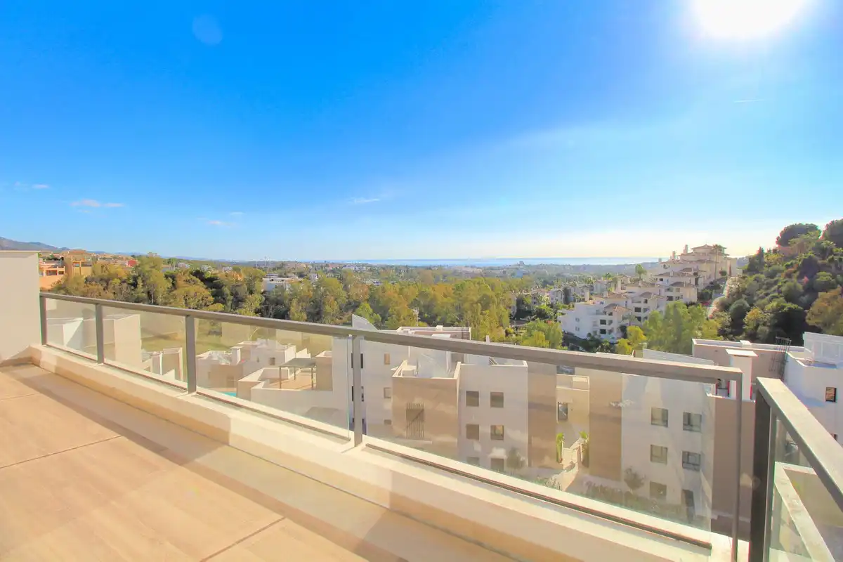 Dúplex amb piscina en venda a Nueva Andalucía, imagen 4