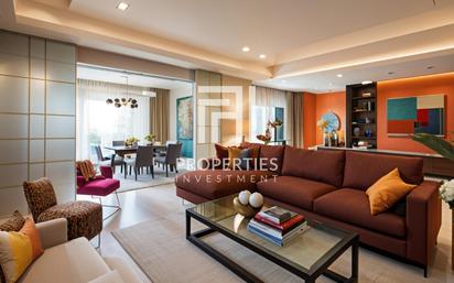 Sala d'estar de Apartament en venda en Marbella amb Aire condicionat, Terrassa i Balcó