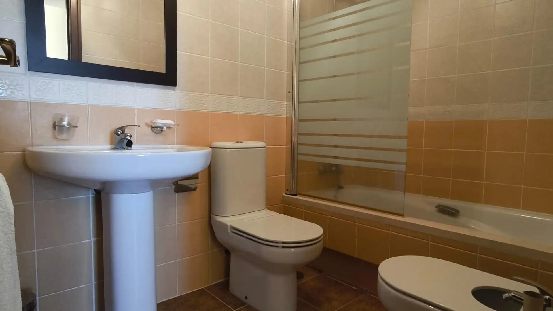 Bathroom of Apartments for sale in Ayamonte  with Private garden, Terrace and Furnished