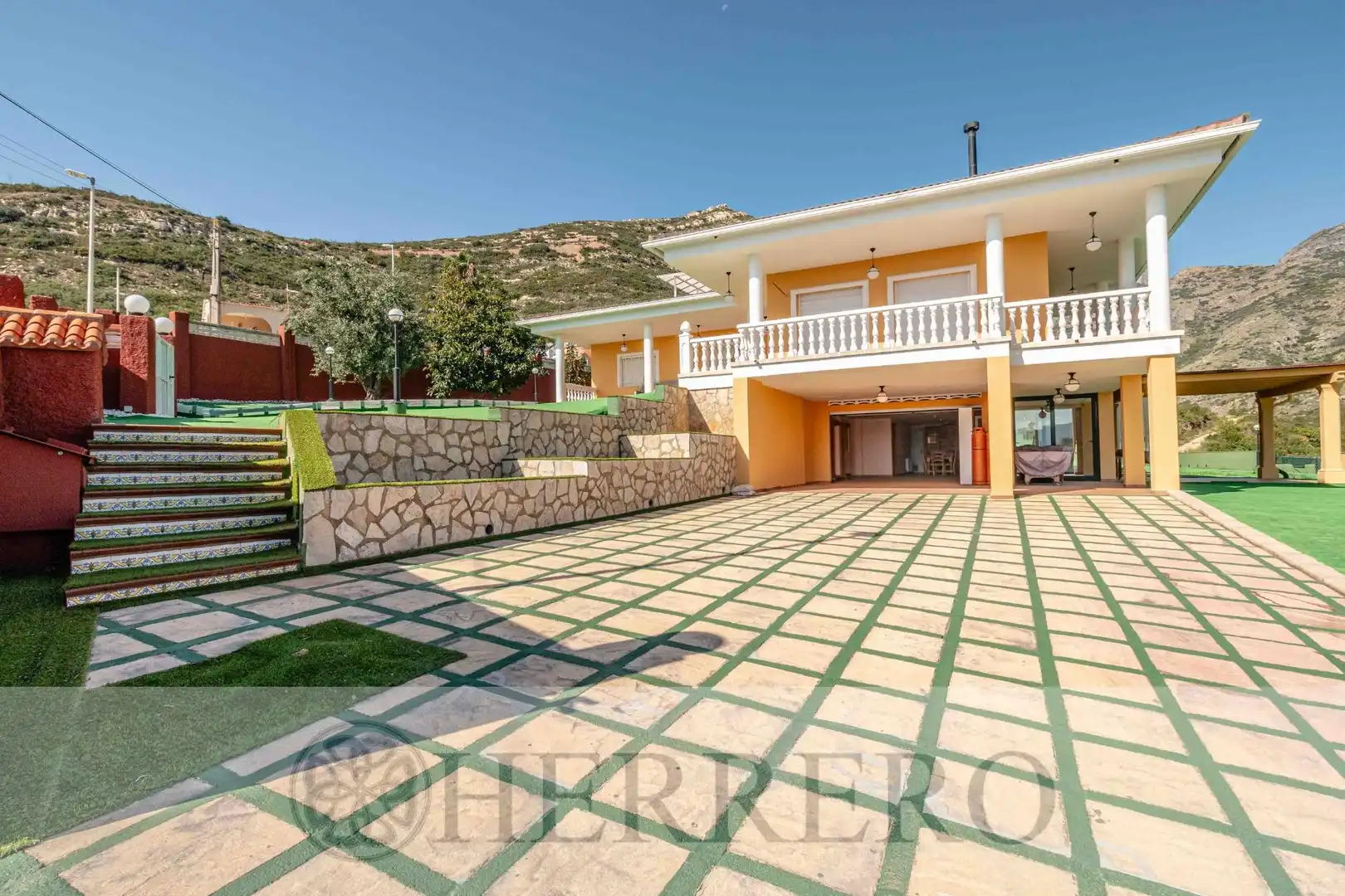 Vista exterior de Casa o chalet en venta en Gandia con Aire acondicionado, Calefacción y Jardín privado