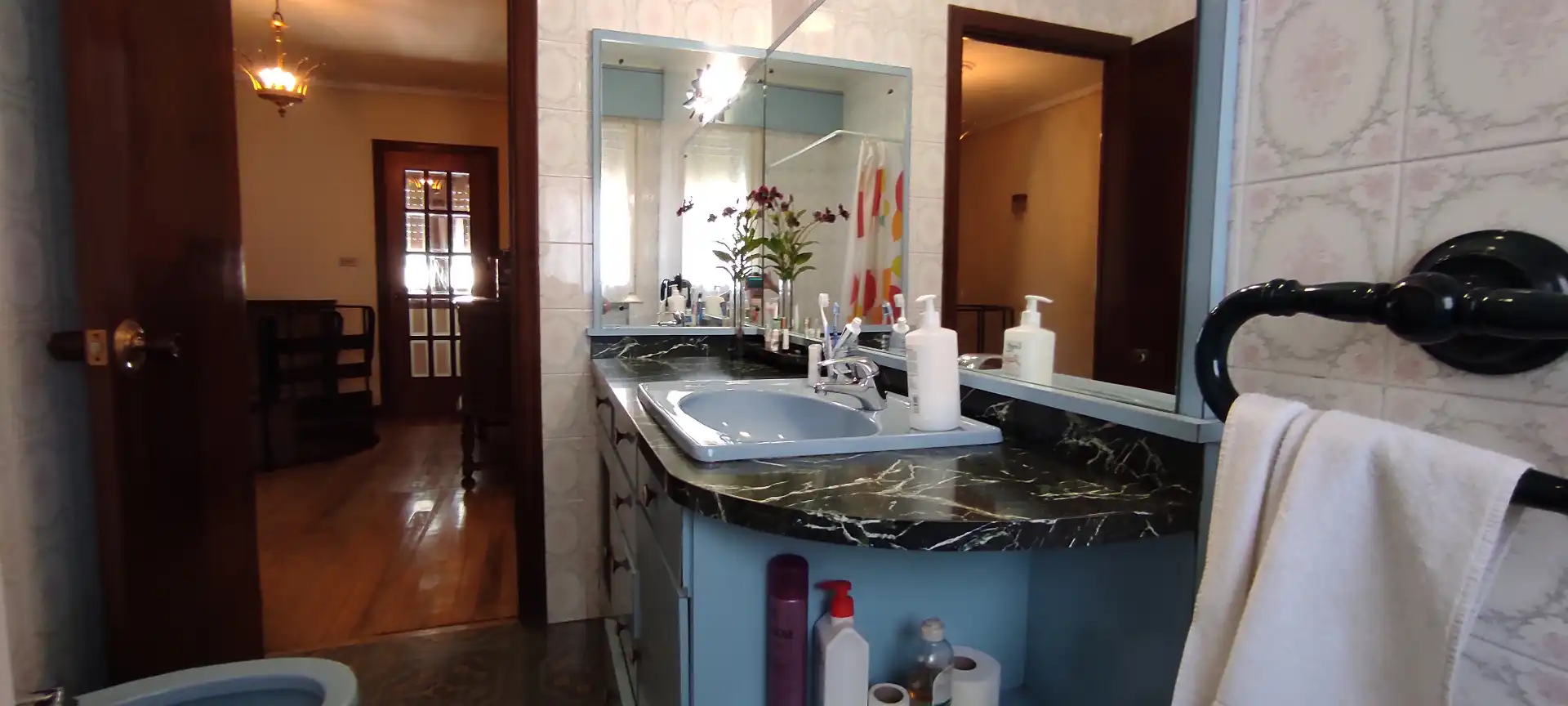 Bathroom of Houses for sale in Valle de Trápaga-Trapagaran  with Heating, Terrace and Storage room