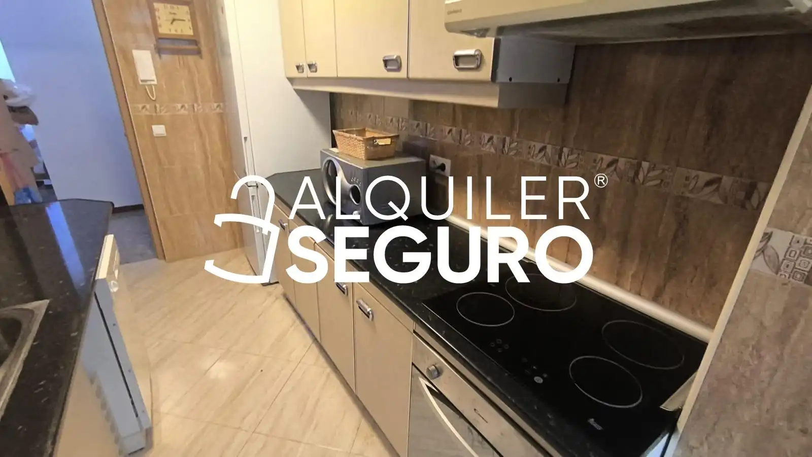 Kitchen of Flat for rent in Sevilla  with Air Conditioner and Furnished