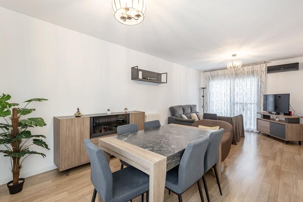 Dining room of Single-family semi-detached for sale in Jun  with Air Conditioner, Heating and Storage room