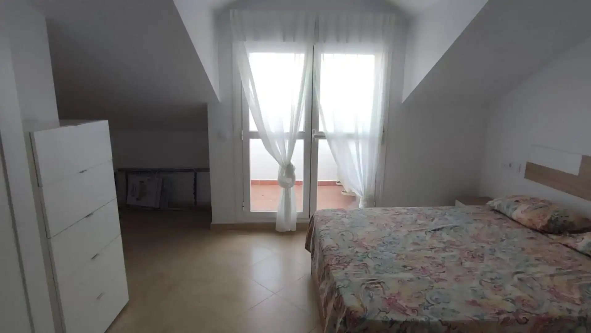 Schlafzimmer von Maisonette zur Miete in Benalmádena mit Klimaanlage und Balkon