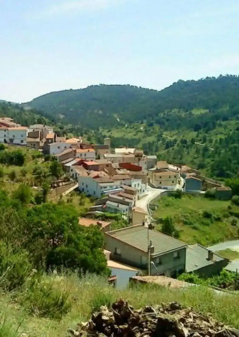 Vista exterior de Casa o xalet en venda en Molinicos