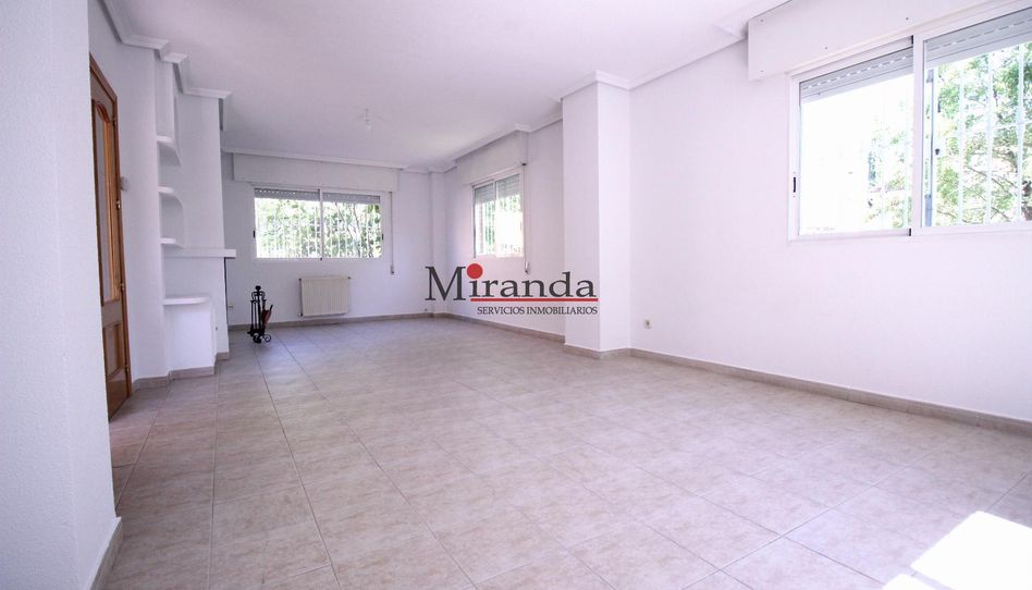 Casa o chalet de alquiler en Centro - Imagen 5