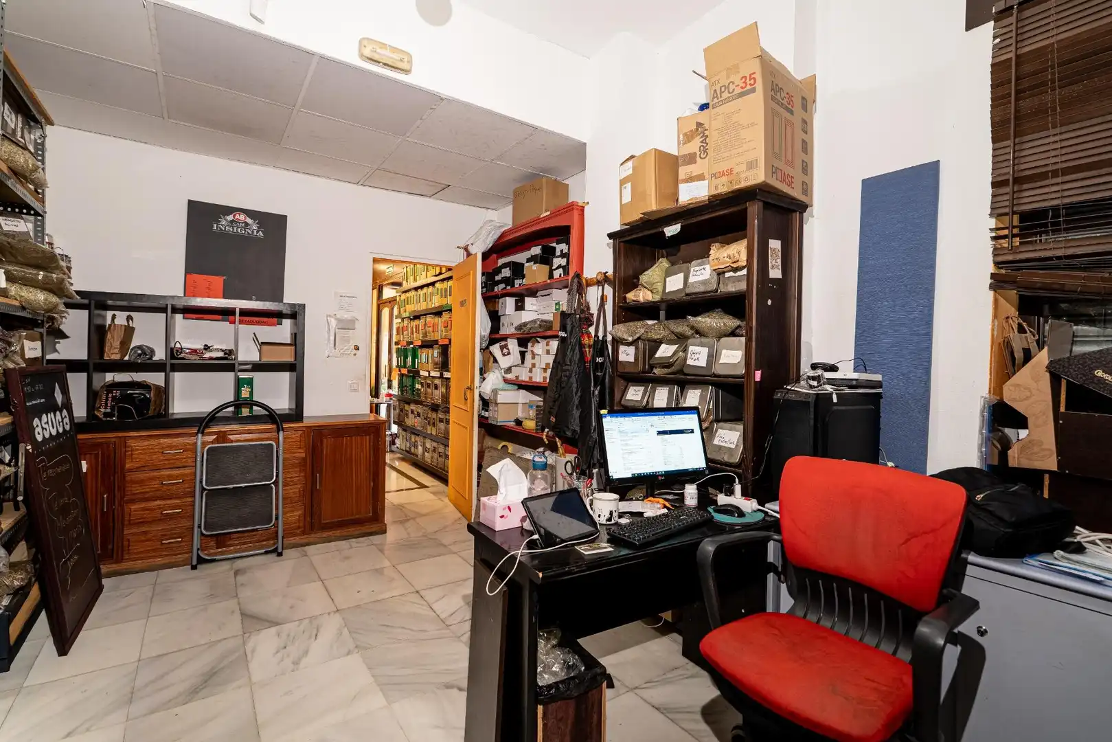 Local comercial en traspàs a Calle ARGUIJO, imagen 16