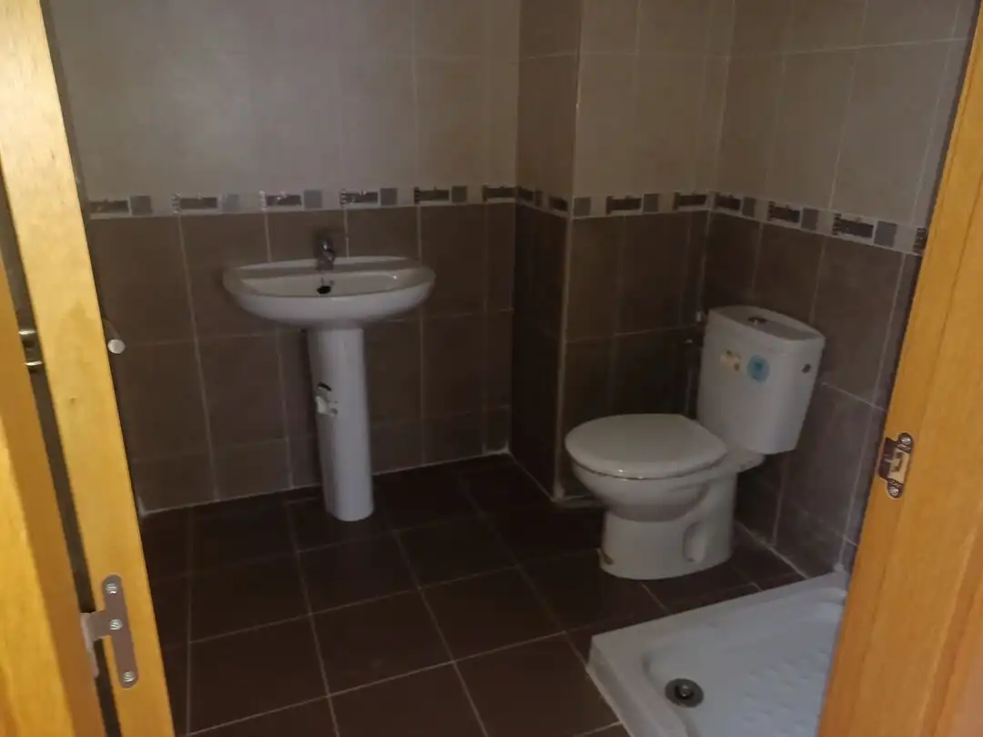Baño de Casa o chalet en venta en Uruñuela con Calefacción, Jardín privado y Terraza