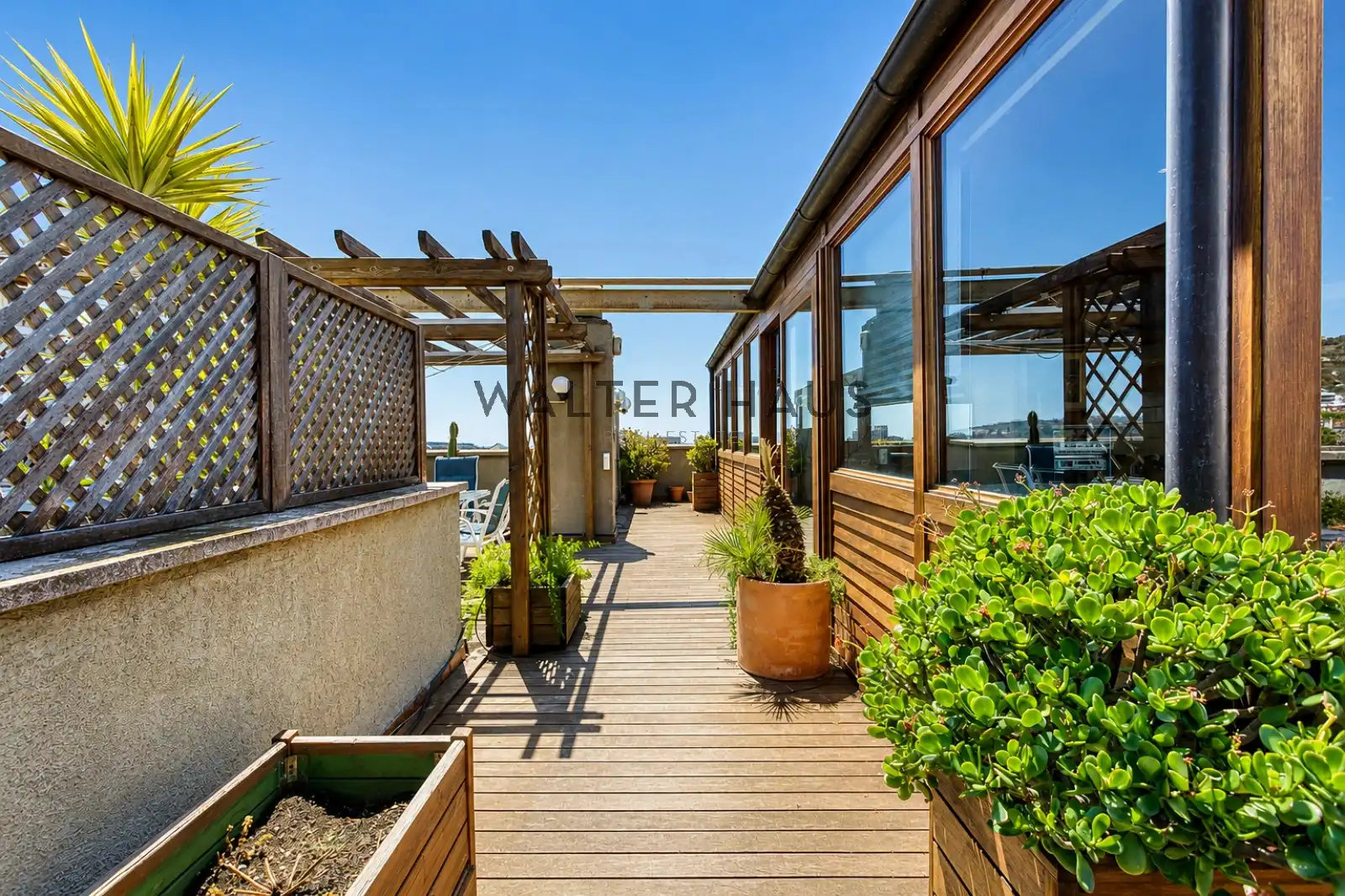 Terrasse von Dachboden zum Verkauf in Barcelona mit Klimaanlage, Heizung und Parkett