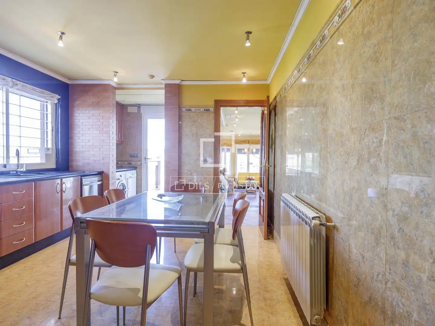 Villa mit Pool zum Verkauf in Montserrat, imagen 34