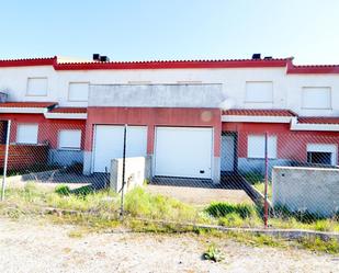 Vista exterior de Casa adosada en venda en Fuentes de Oñoro