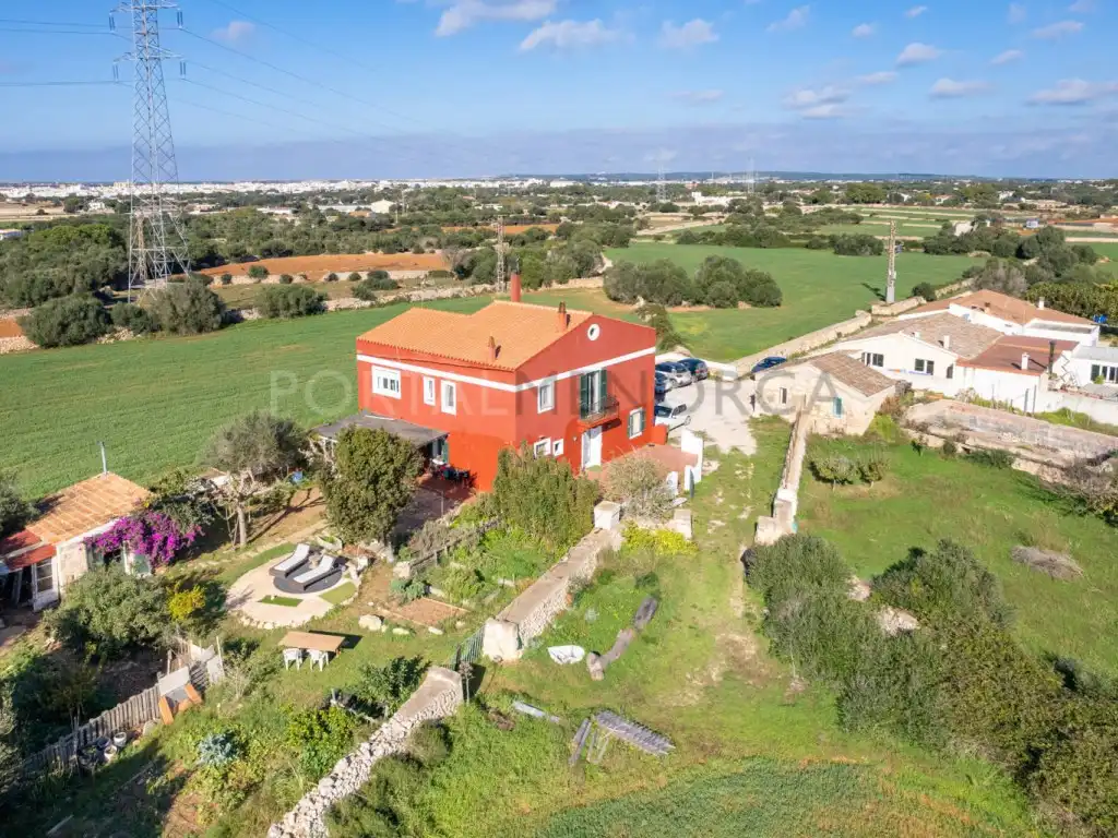 Landhaus zum Verkauf in Cala Blanca
