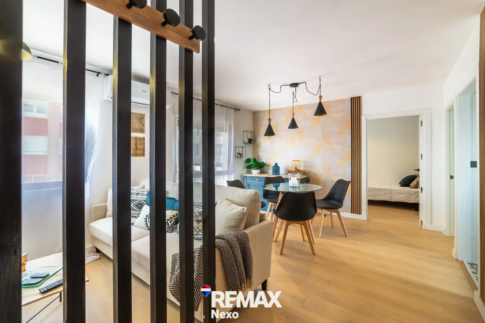 Exterior view of Flat for sale in Palencia  with Air Conditioner, Terrace and Storage room
