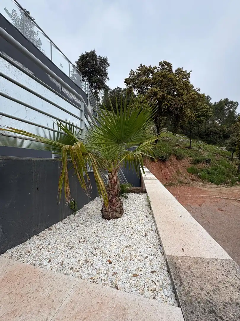 Jardí de Casa o xalet en venda en Castellar del Vallès amb Calefacció, Terrassa i Balcó
