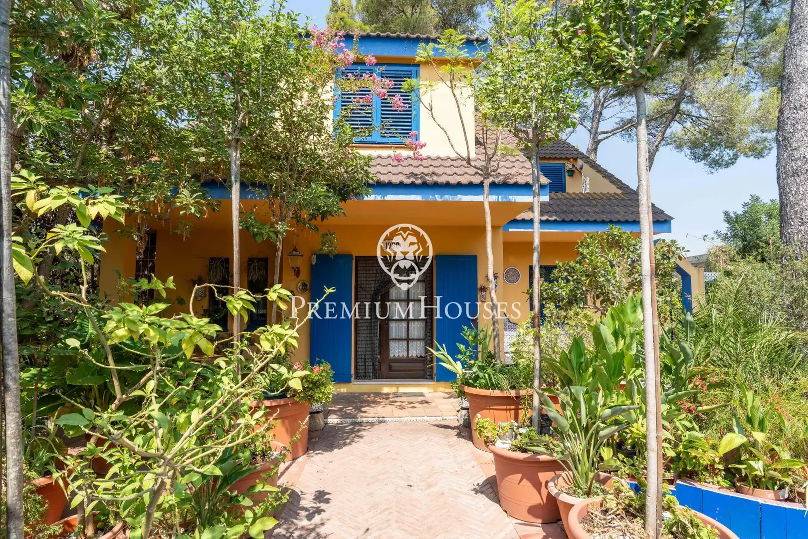 Exterior view of Houses for sale in La Secuita  with Private garden, Terrace and Storage room