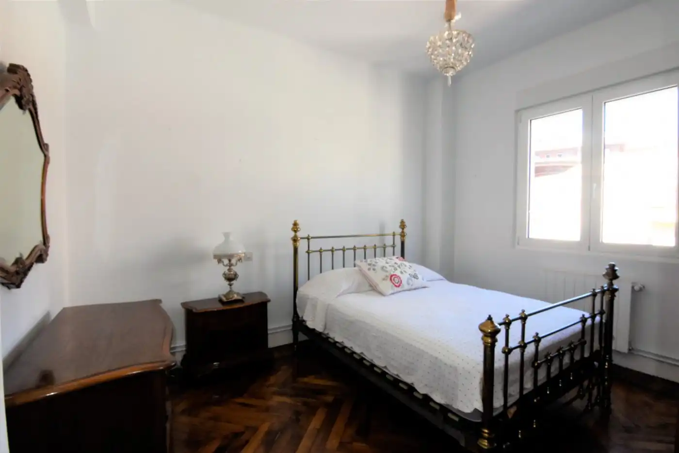 Bedroom of Flat for rent in Santander  with Heating, Terrace and Furnished