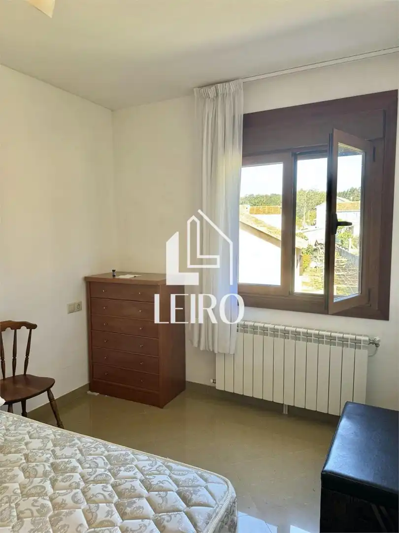 Habitación de Casa o chalet en venta en Vilagarcía de Arousa con Calefacción, Jardín privado y Balcón