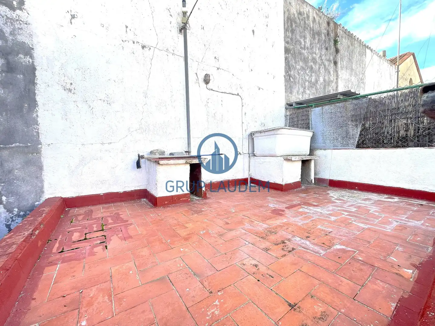 Exterior view of Houses for sale in Mataró  with Terrace, Storage room and Oven