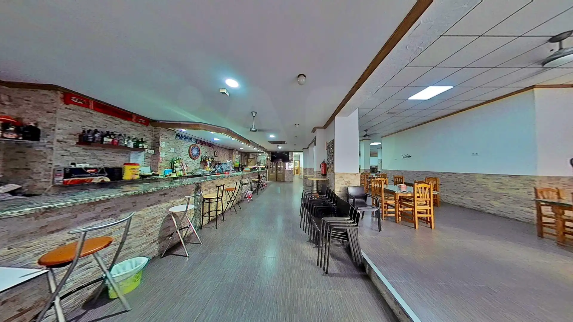 Local comercial en venta en Calle Carrer Joan de Joanes 10 10, imagen 4